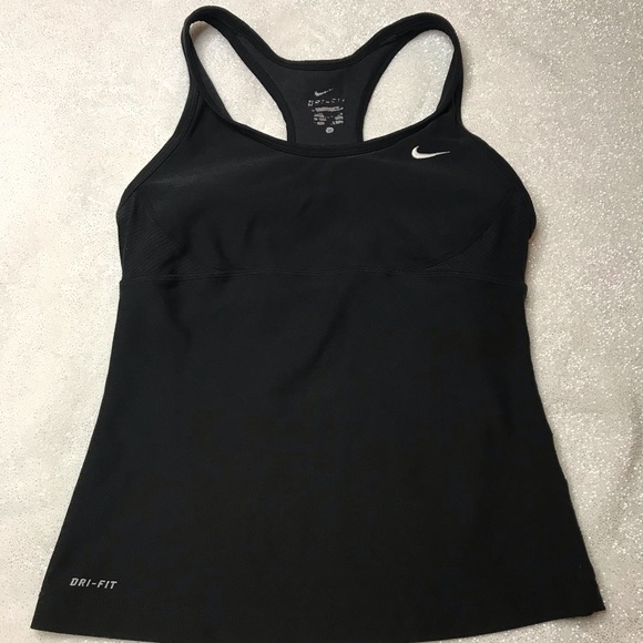 Nike Tops - Nike athletic tank with built in bra sz medium